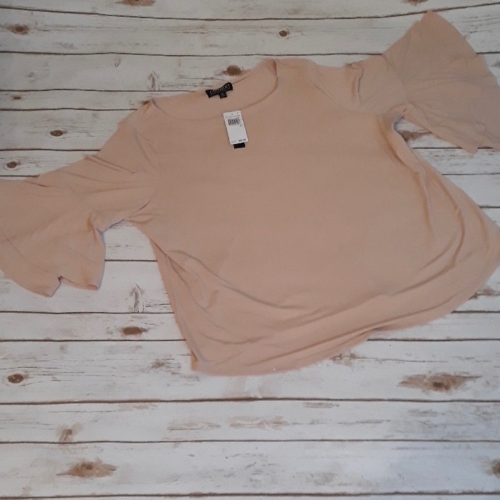Gorgeous, bell sleeves, soft, blush colored top!